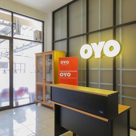 Super Oyo 866 Idola Residence Jakarta Exterior photo