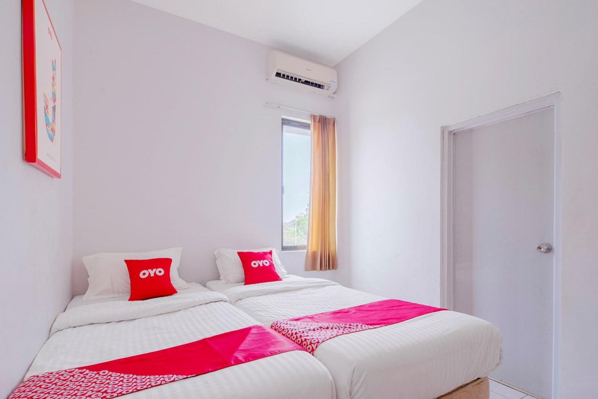 Super Oyo 866 Idola Residence Jakarta Exterior photo