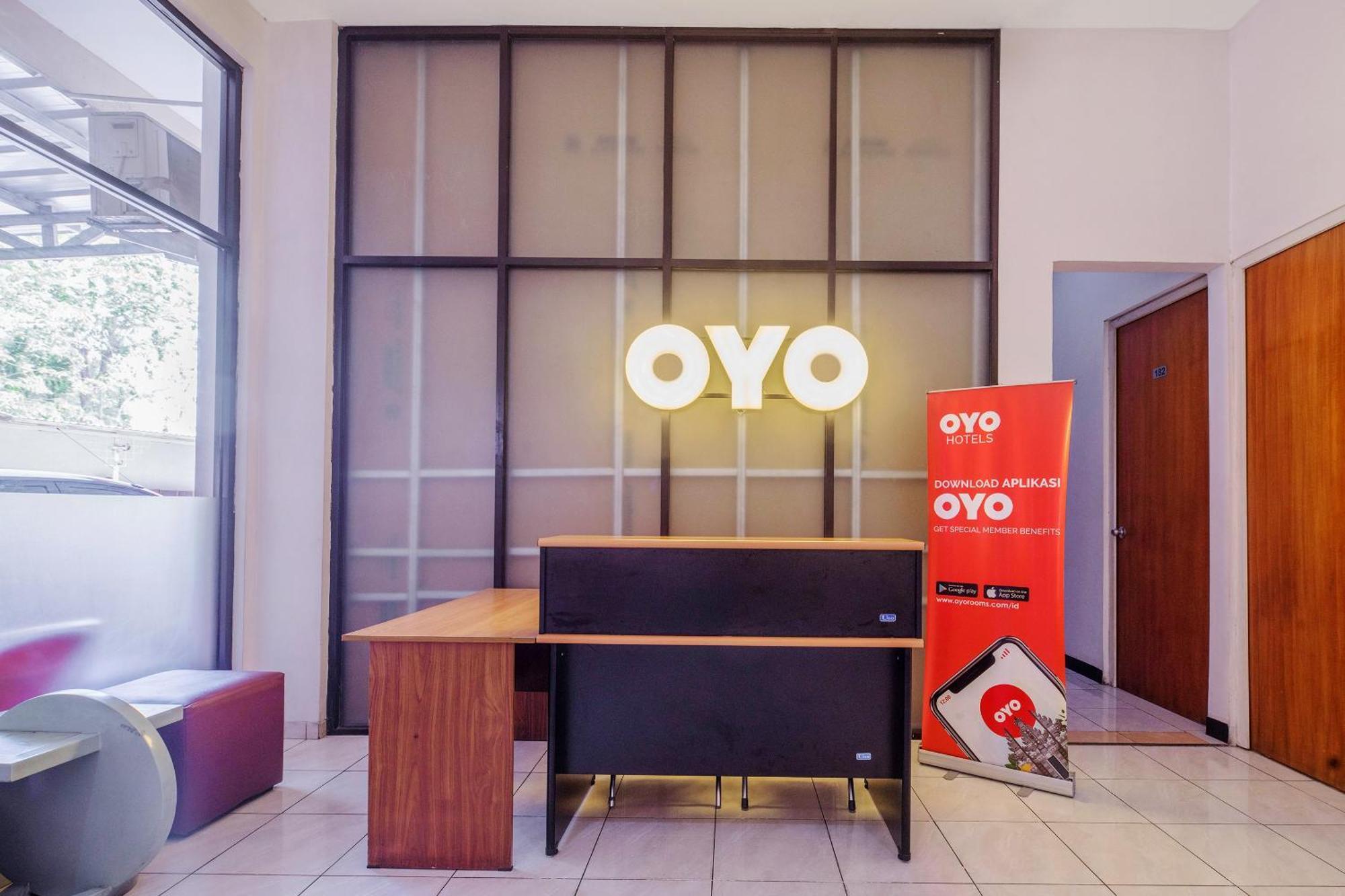 Super Oyo 866 Idola Residence Jakarta Exterior photo